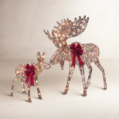 The Holiday Aisle® Rattan Standing Buck Lighted Display | Wayfair